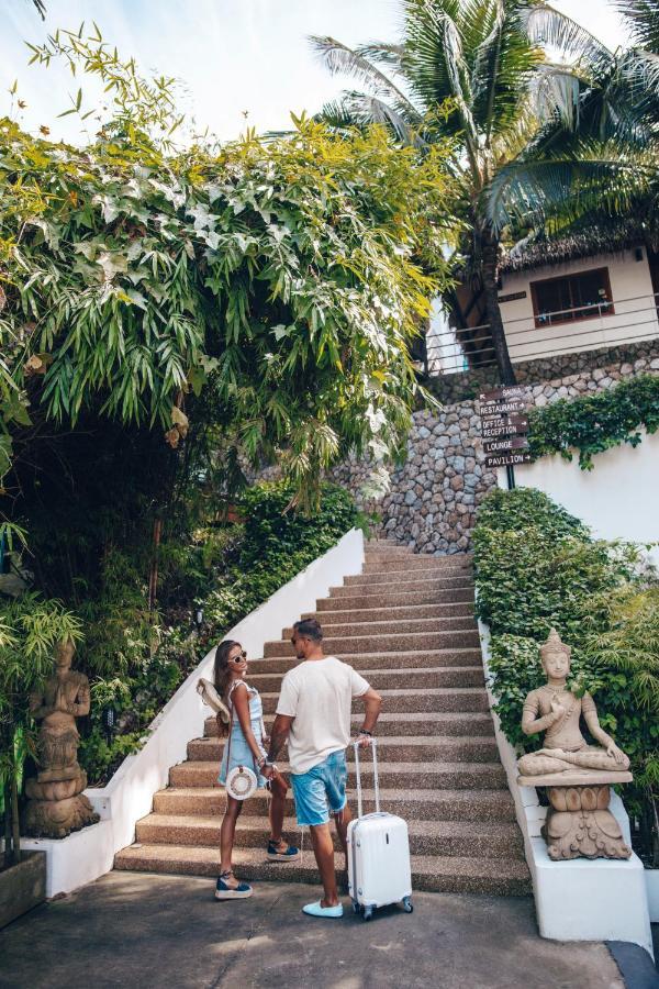 ホテル Santosa Detox Retreat プーケット エクステリア 写真